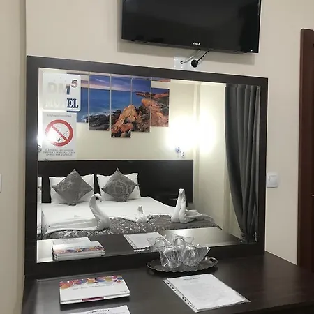 Bed & Breakfast Prenociste&restoran Dm 4*