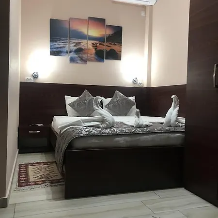 Bed & Breakfast Prenociste&restoran Dm 4*