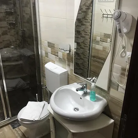 Bed & Breakfast Prenociste&restoran Dm 4*