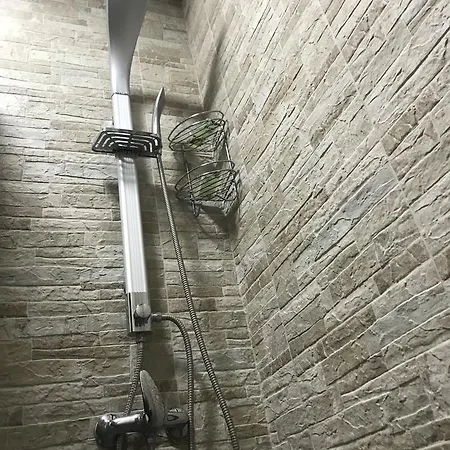 Prenociste Dm5 2* נובי פאזאר