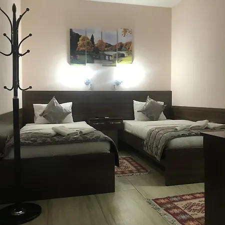 Bed & Breakfast Prenociste&restoran Dm 4*